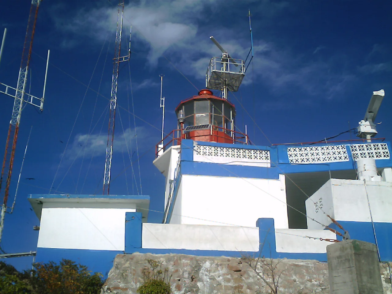 El Faro de Mazatlán visto de cerca