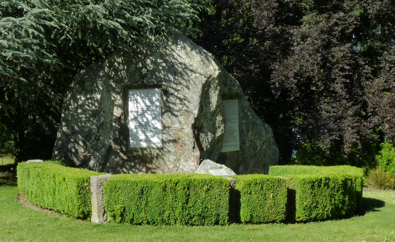 The Scott Memorial. Queenstown Gardens, South Island, New Zealand